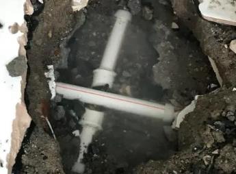 化州阳台漏水维修公司为您分享楼上楼下漏水怎么处理
